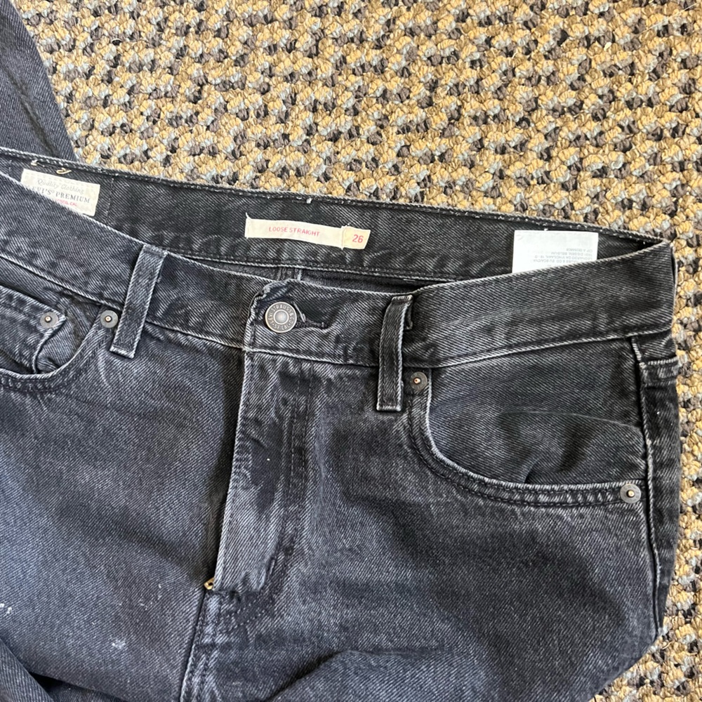NWT Levi's Loose Straight Black Jeans